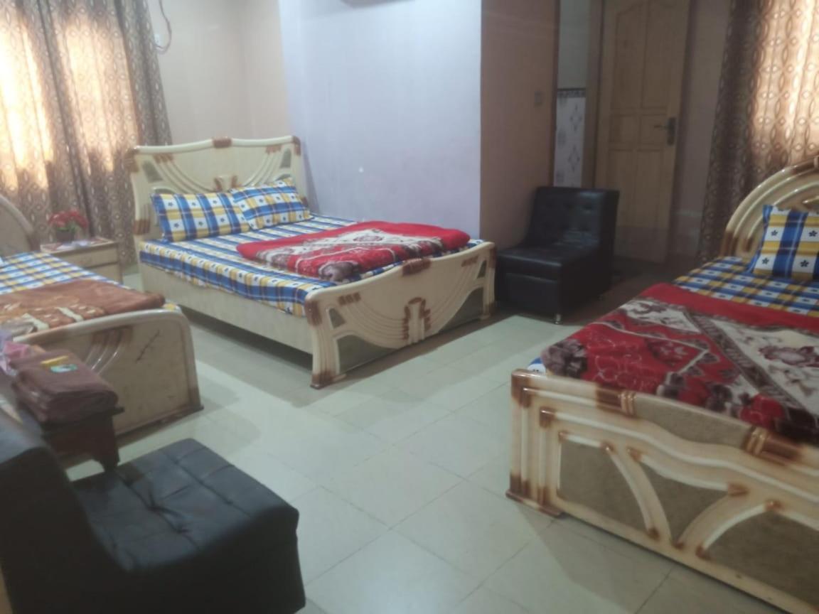 Palm Valley Hotel Sukkur ภายนอก รูปภาพ