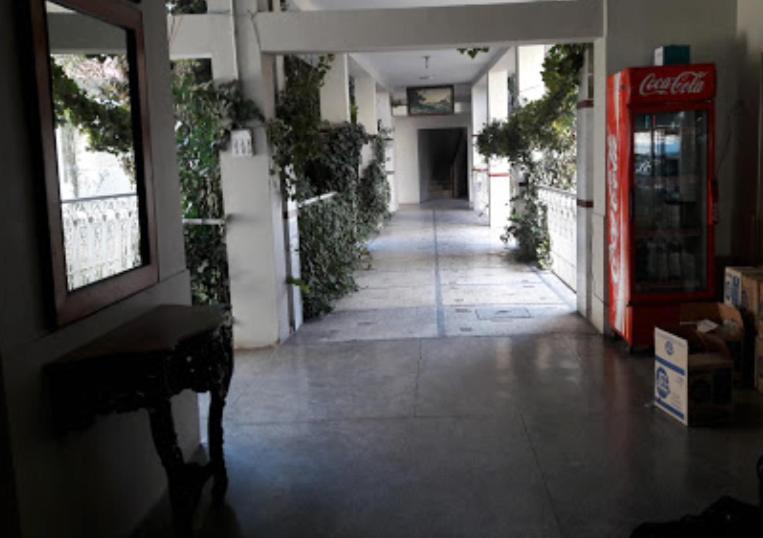 Palm Valley Hotel Sukkur ภายนอก รูปภาพ